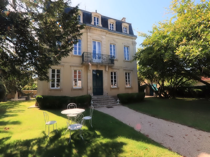 Maison De Maitre for sale France